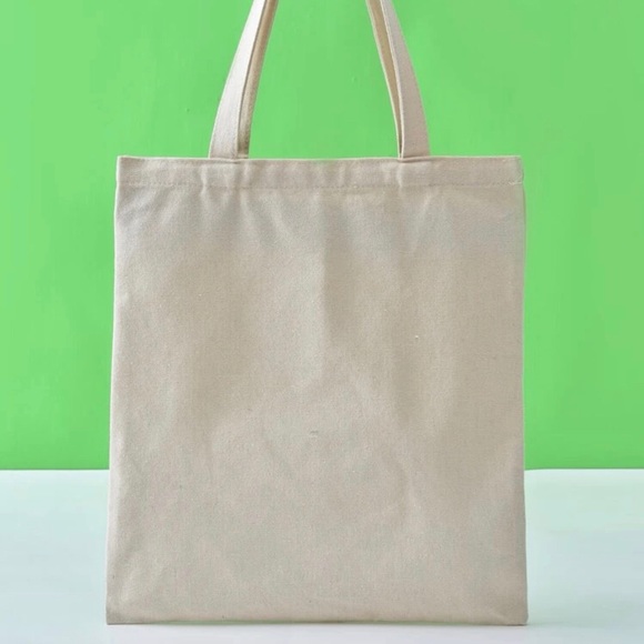 Frida Tote Bag Womens Accessory NWT - Picture 2 of 3